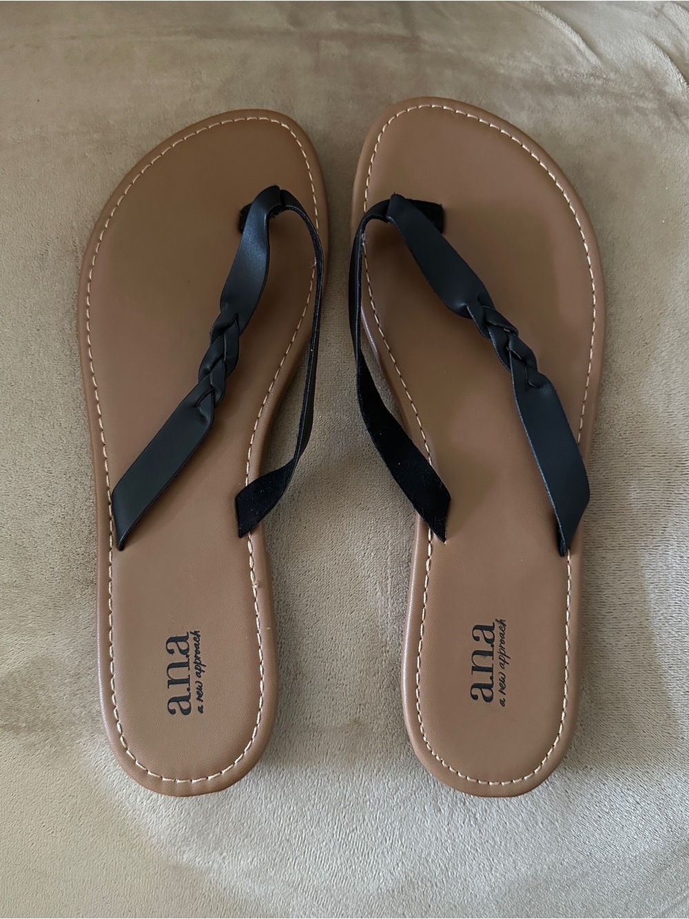a.n.a Black Braided-Strap Tan Footbed Women's Sandals EXCELLENT condition